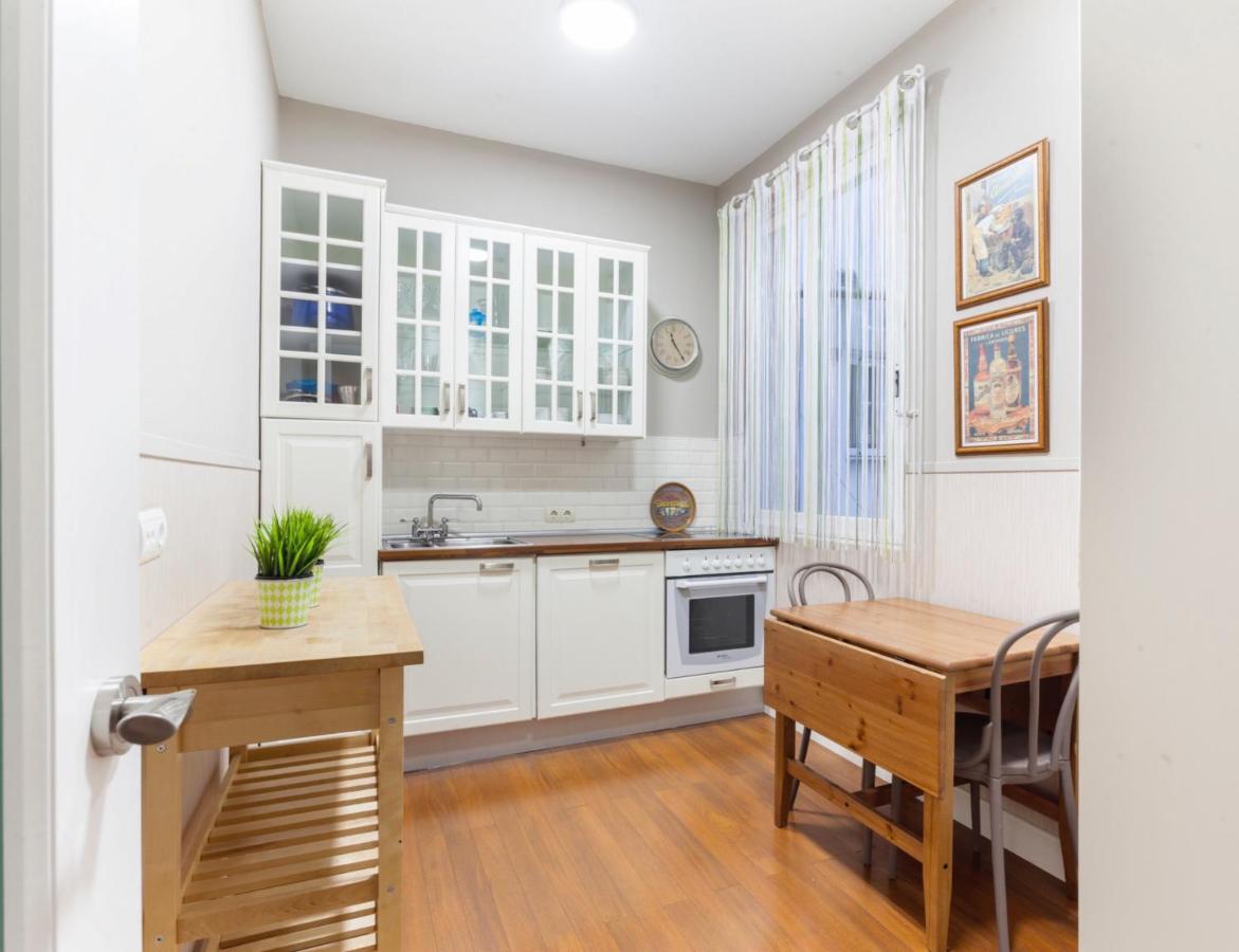 Apartamento Prado III En Madrid Luaran gambar